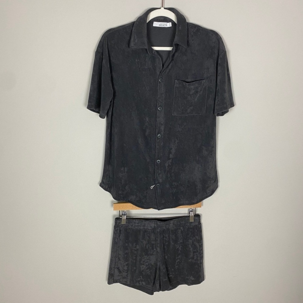 Barefoot Dreams Beach Set Charcoal Grey Terry Cloth Button Up Shirt & Shorts XS‎
